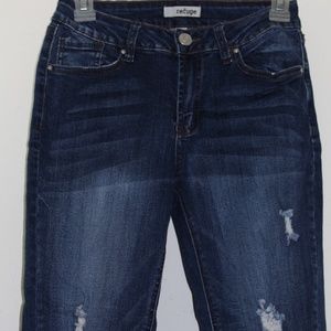 frayed bottom Refuge size 2 dark wash jeans